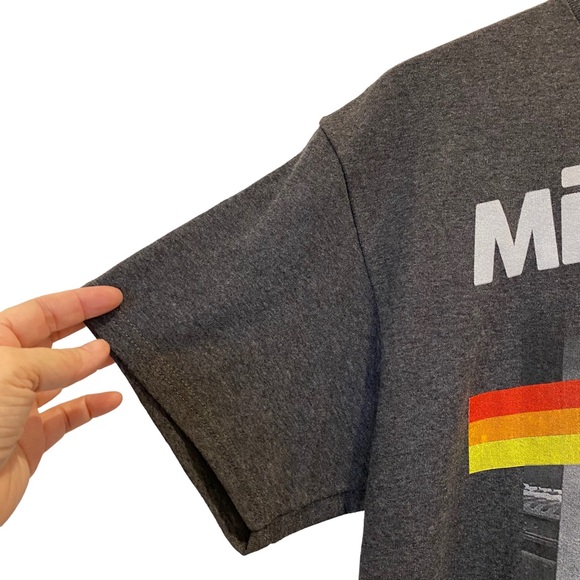 Mister Rogers Neighborhood Womens Unisex Trolly Graphic Crew Neck T Shirt NWOT M - Picture 4 of 7